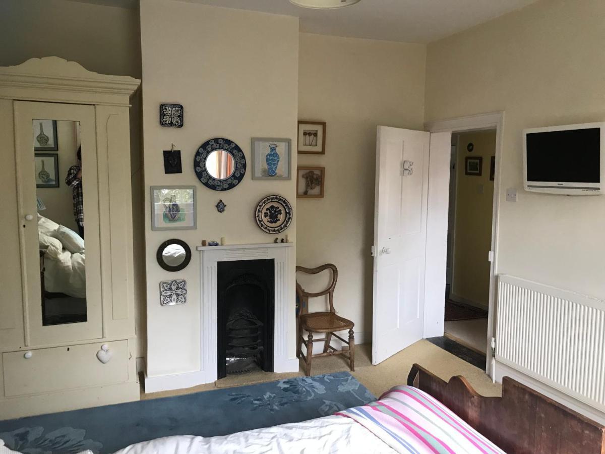 The Old Manse B&B Bures Bagian luar foto