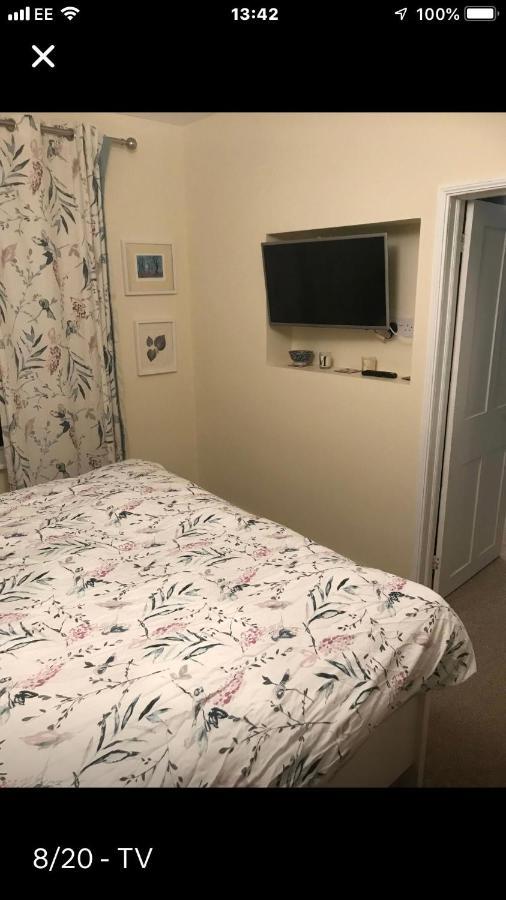 The Old Manse B&B Bures Bagian luar foto