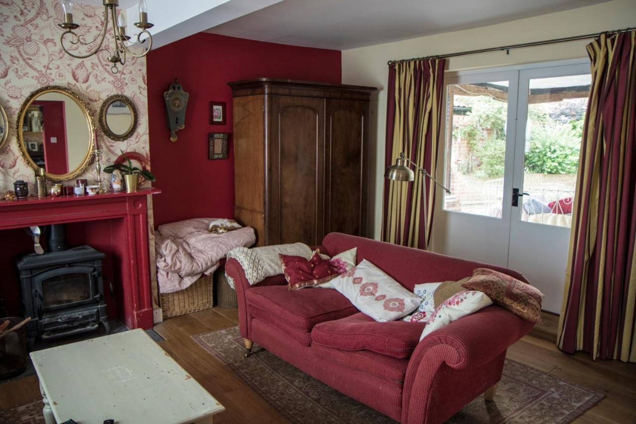 The Old Manse B&B Bures Bagian luar foto
