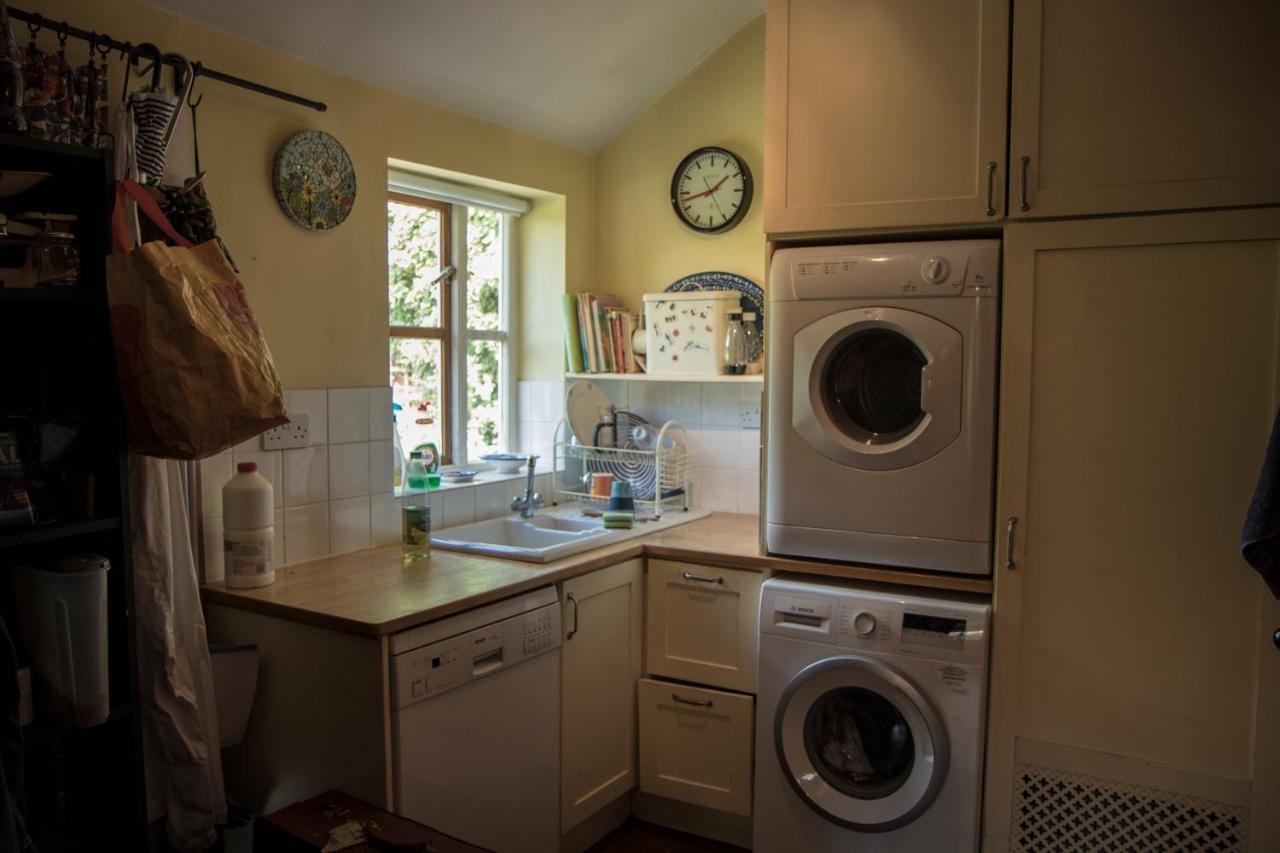 The Old Manse B&B Bures Bagian luar foto
