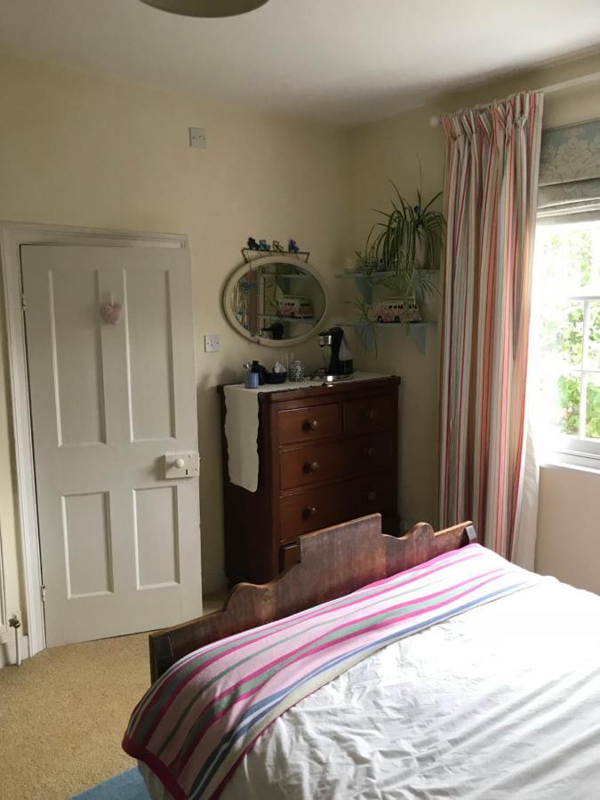 The Old Manse B&B Bures Bagian luar foto